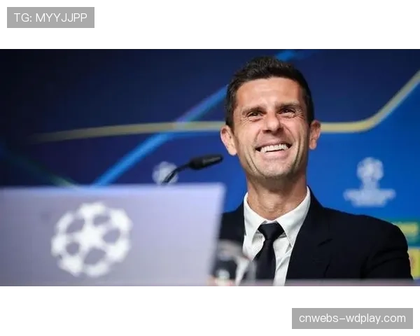 莫塔接受专访：谈博洛尼亚的建队哲学与争夺欧冠席位的挑战。